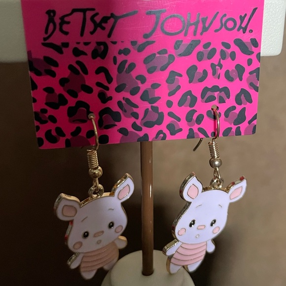 Betsey Johnson Whimsical Pig Dangle Earrings NWT - Picture 5 of 6